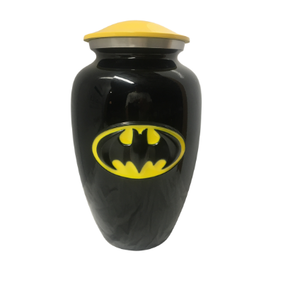 Diseñe una urna de cremación de superhéroe personalizada